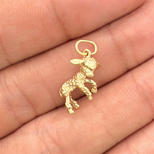 BRAND NEW | 9ct Gold Lamb of Light Charm / Pendant
