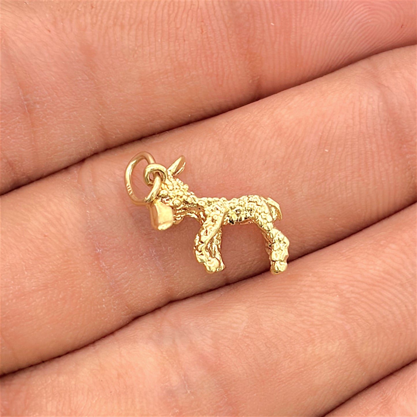 BRAND NEW | 9ct Gold Lamb of Light Charm / Pendant