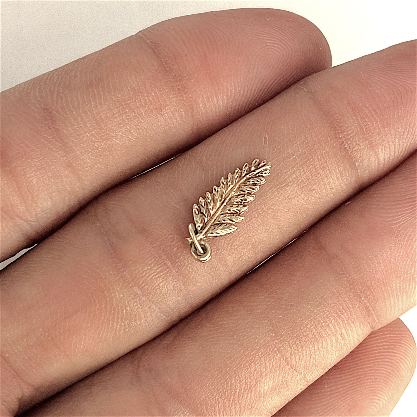 NZGD | 9ct Gold Golden Silver‑Fern Spirit Charm \ Pendant