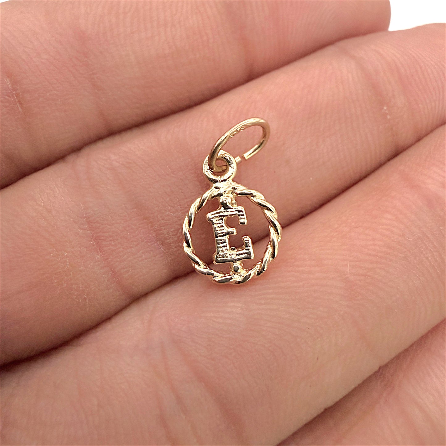 BRAND NEW| 9ct Gold Elegant “E” Charm/Pendant 9.4mm