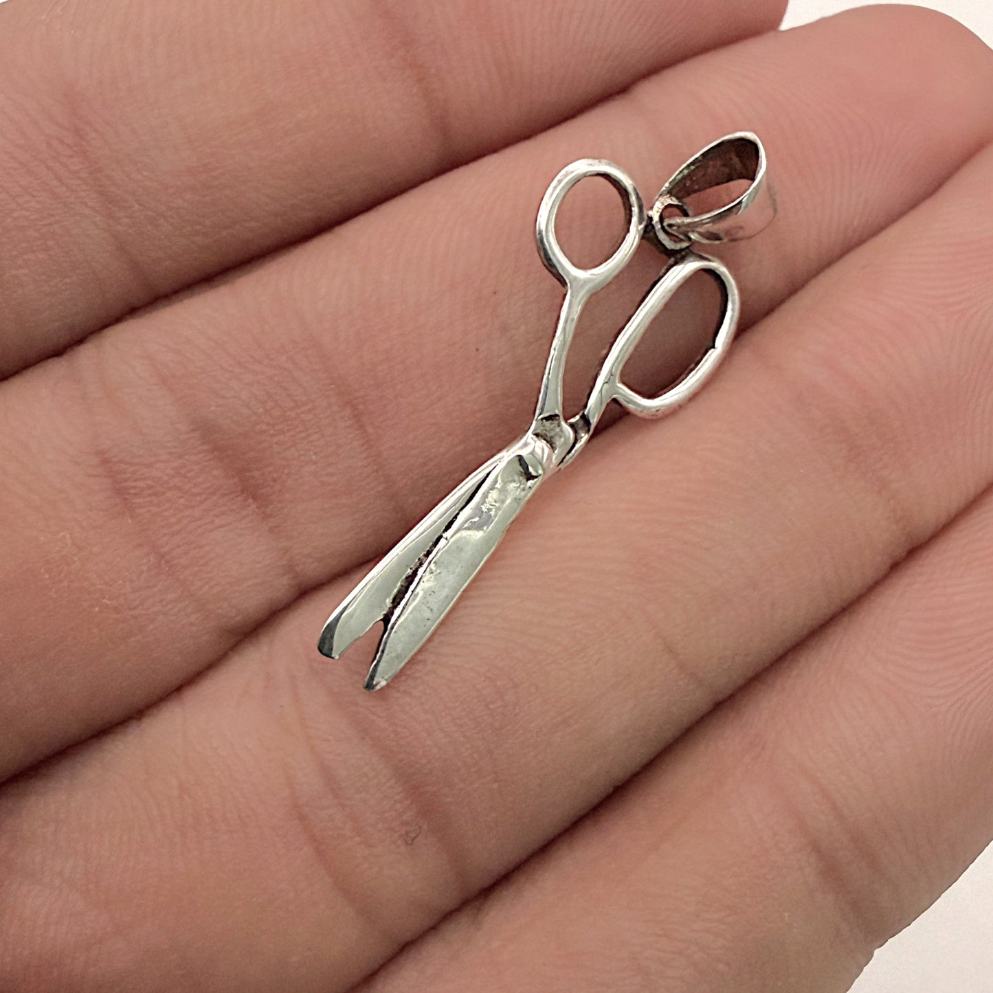 NZGD | Sterling Silver Song of the Scissors Pendant