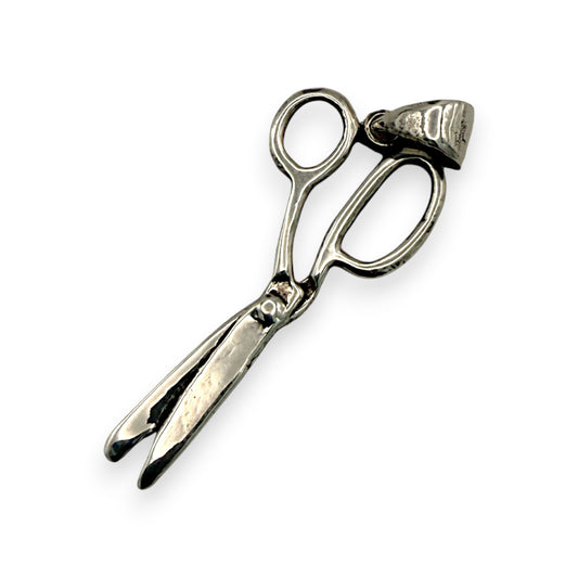 NZGD | Sterling Silver Song of the Scissors Pendant