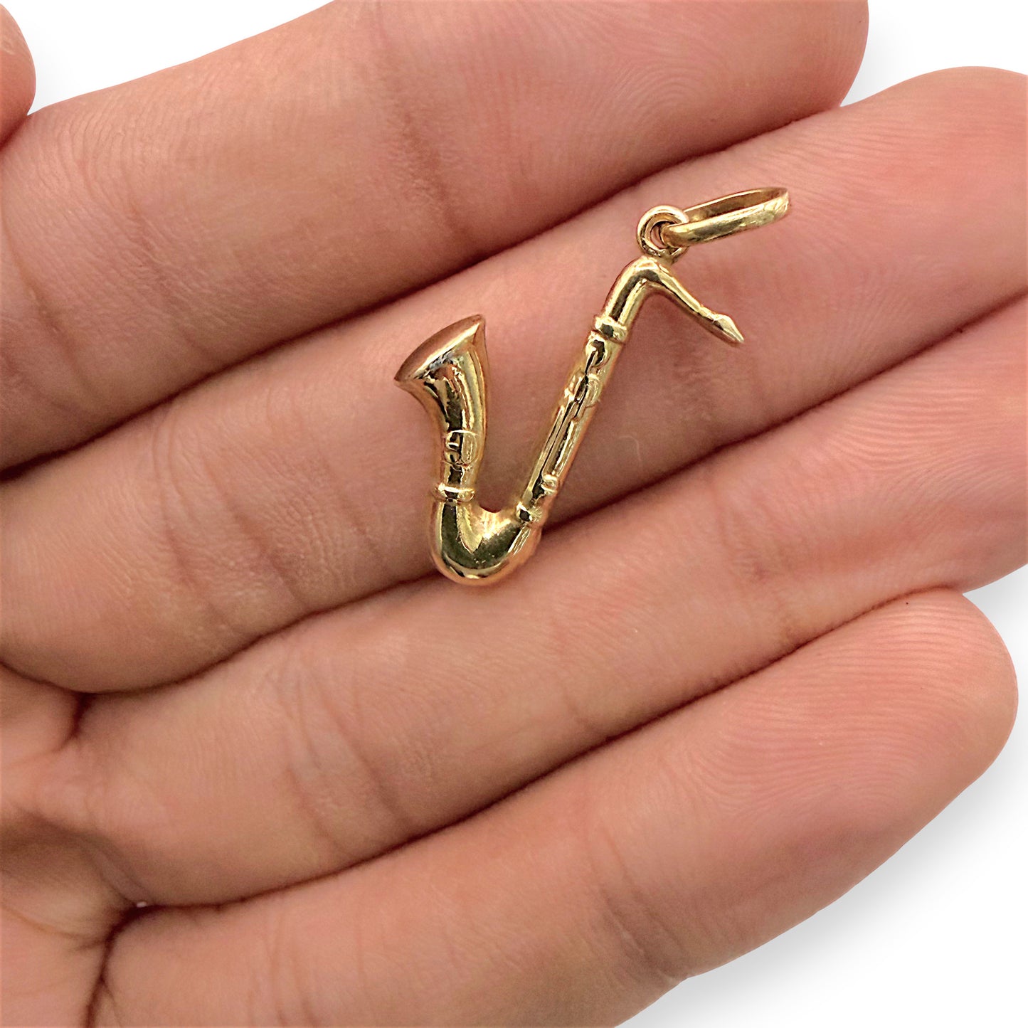 BRAND NEW | 9ct Gold Saxophone Pendant Charm