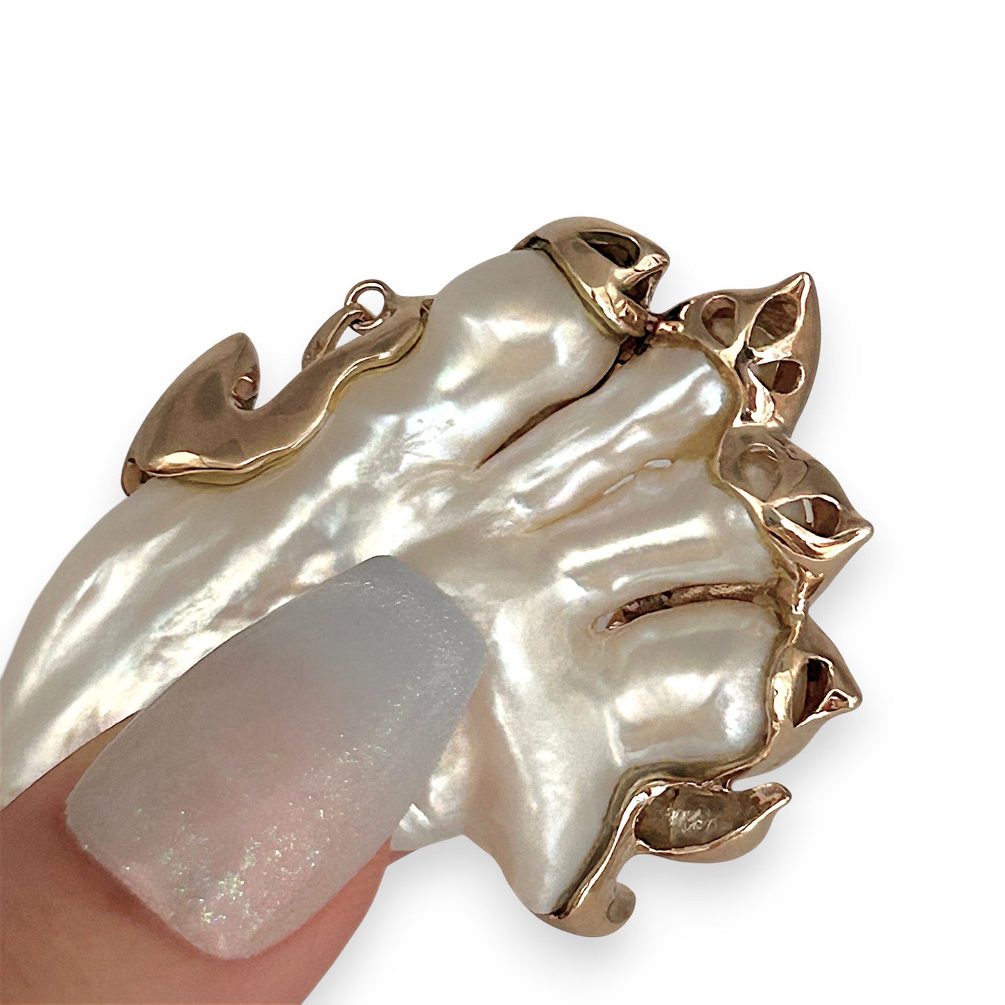 BRAND NEW | Baroque Pearl Pendant with 9ct Gold - Ocean Muse