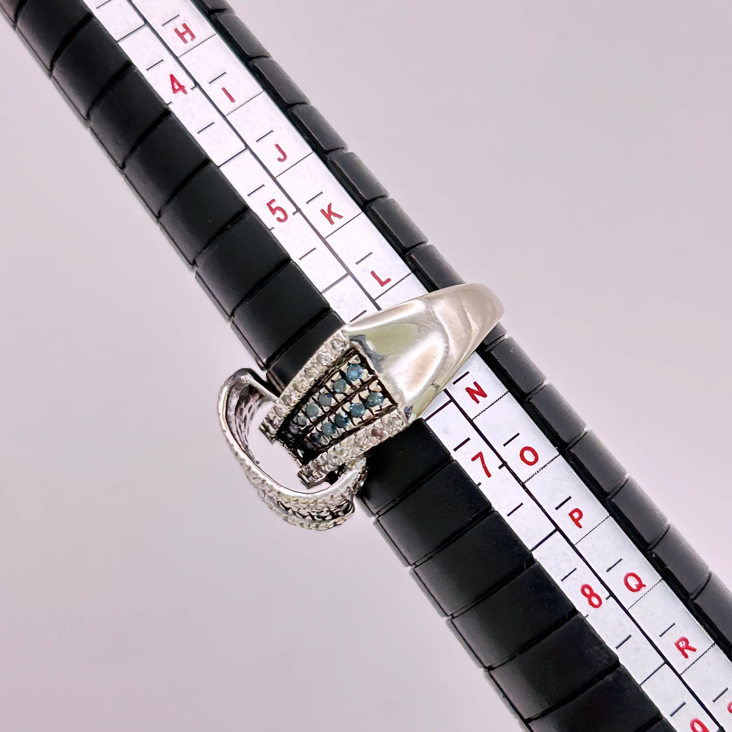 NZGD | 10ct White Gold Midnight Opulence Blue Diamond Ring Valuation $3,300