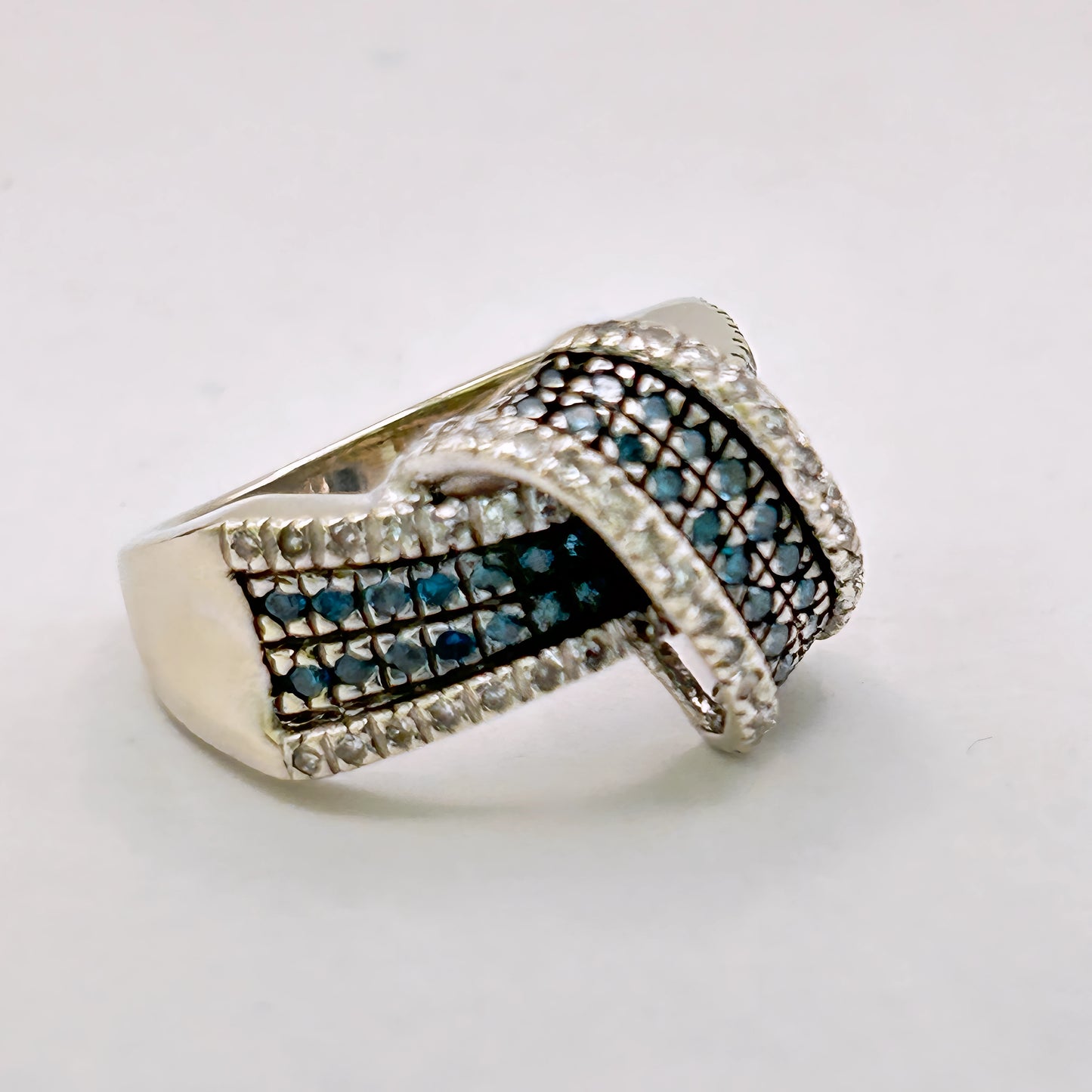 NZGD | 10ct White Gold Midnight Opulence Blue Diamond Ring Valuation $3,300