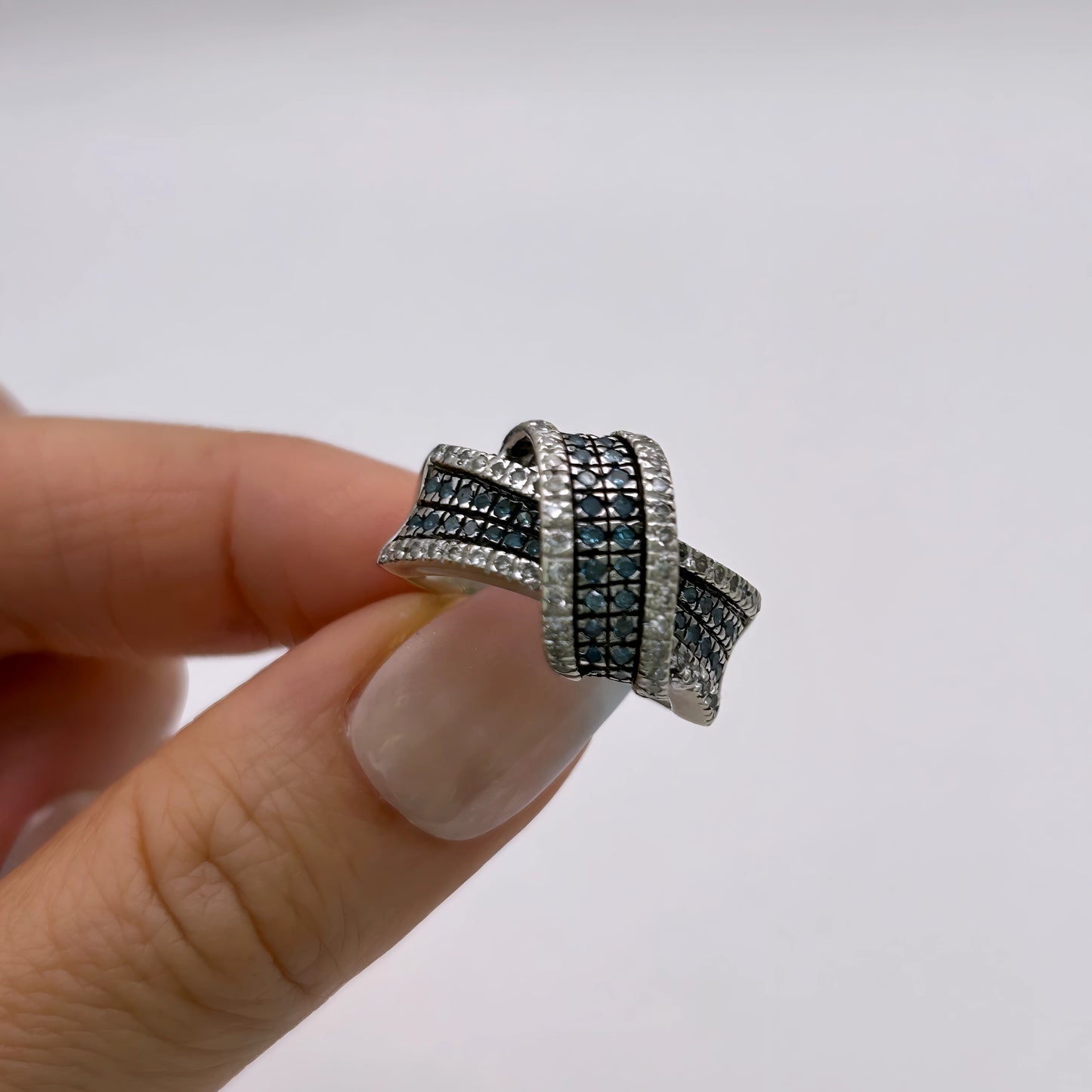 NZGD | 10ct White Gold Midnight Opulence Blue Diamond Ring Valuation $3,300