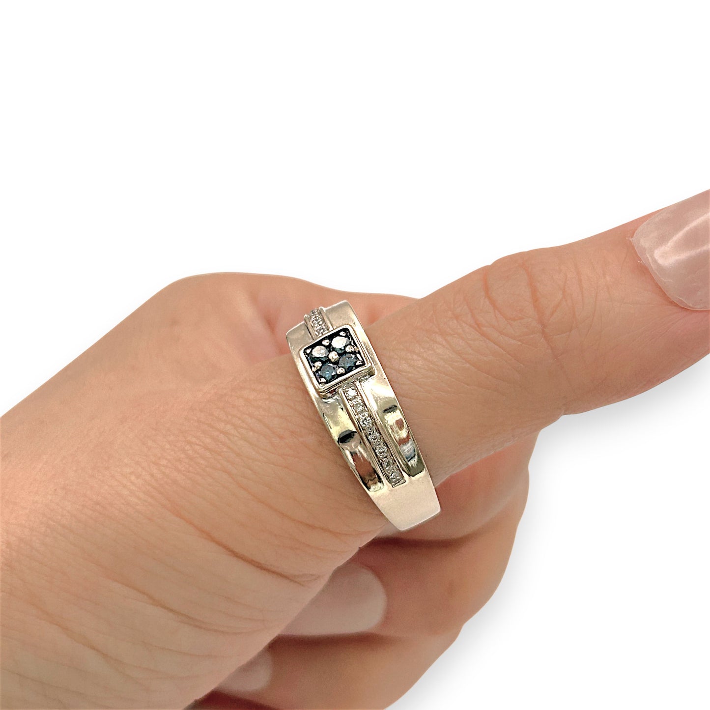 NZGD | 10ct (10K) Gold MHJ Vivid Azure Diamond Ring Valuation $3,500