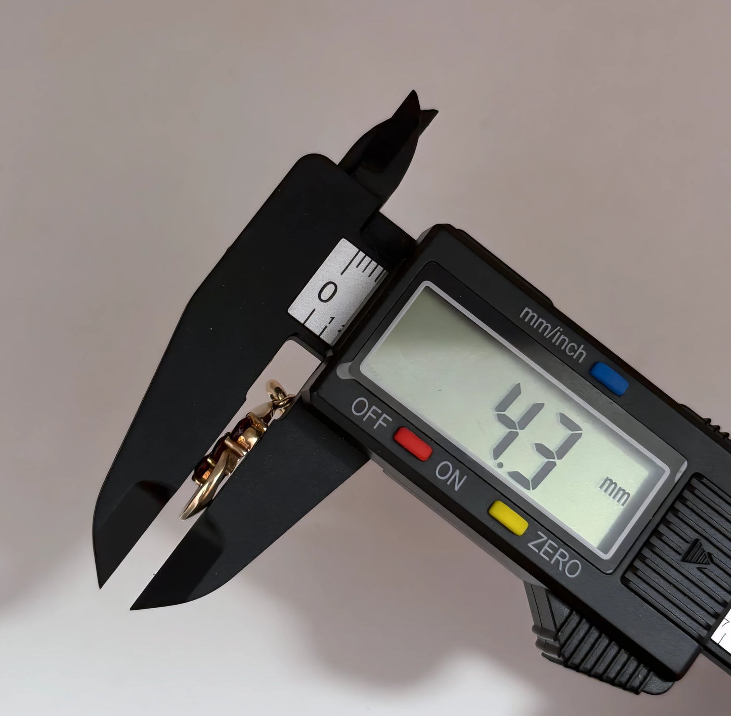 NZGD | 9ct Gold Crimson Ember Cascade Pendant