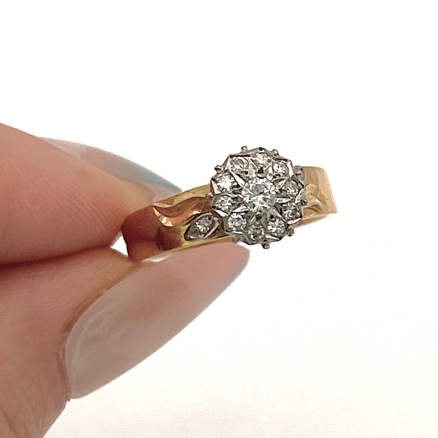 NZGD | 18ct Gold Étoile Royale Ring Valuation $5,450