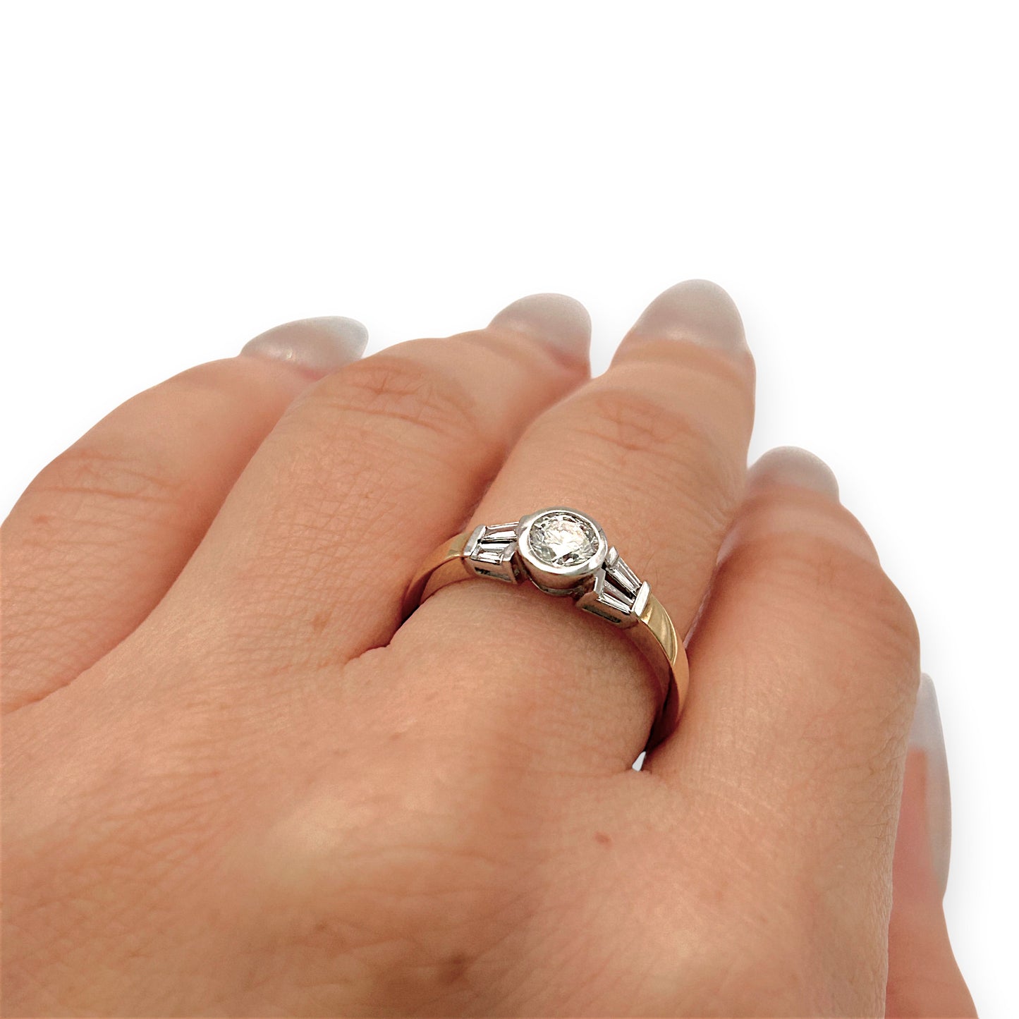 BRAND NEW | 18ct Gold Ring Y/W Gold Trilight Diamond Ring Valuation $6,050