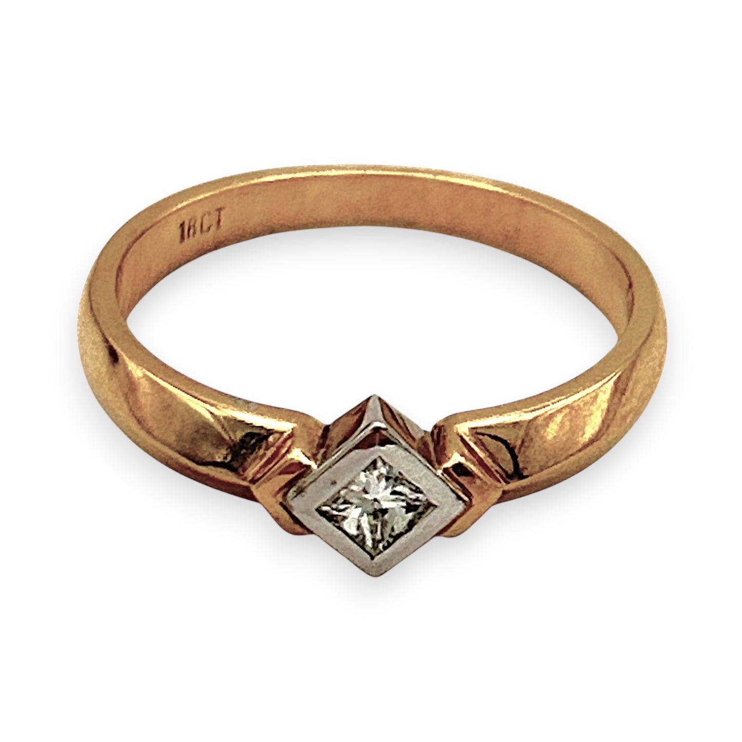 BRAND NEW | 18ct Gold Timeless Square Ring Valuation $4,950