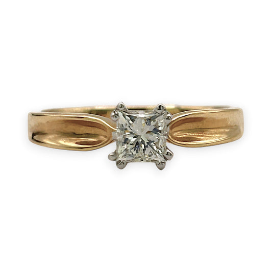 BRAND NEW | 18ct Gold Ring Princess Radiance Solitaire Ring Valuation $5,800