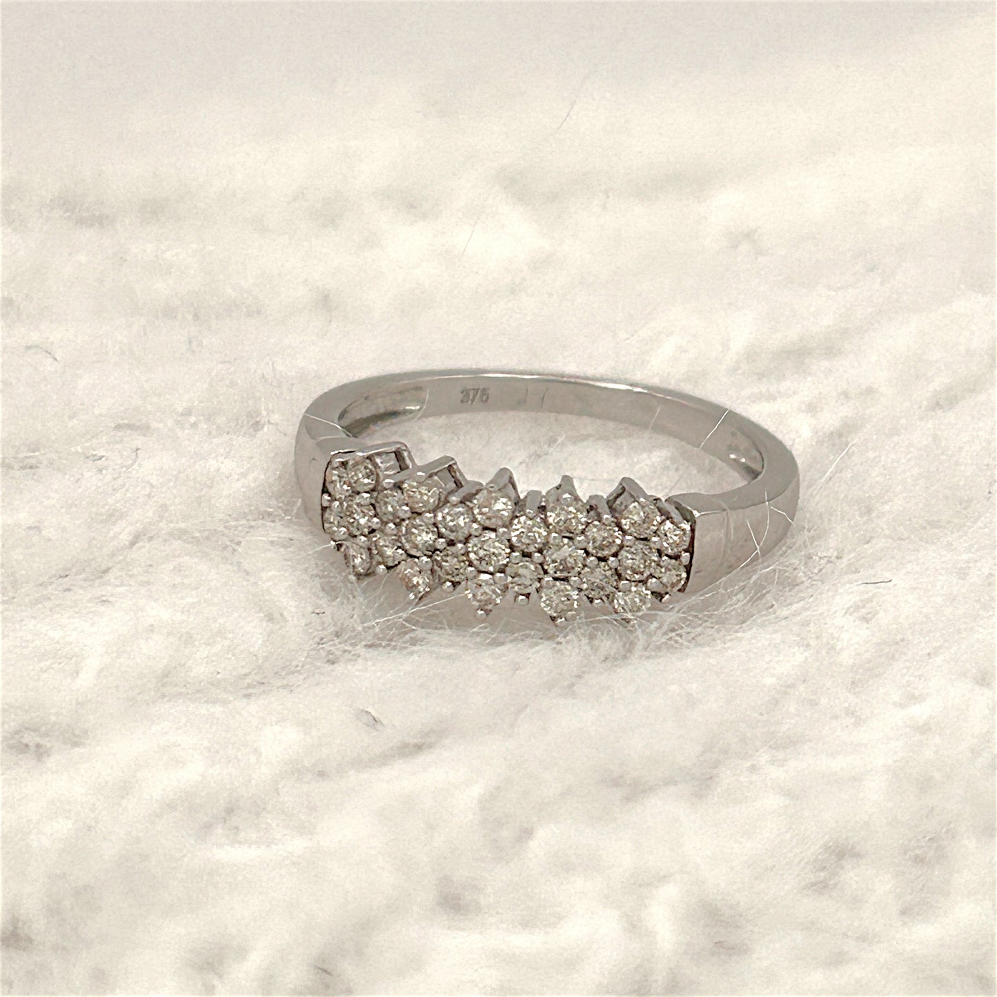BRAND NEW | 9ct White Gold Ring - Snowlit Diamond Row Band