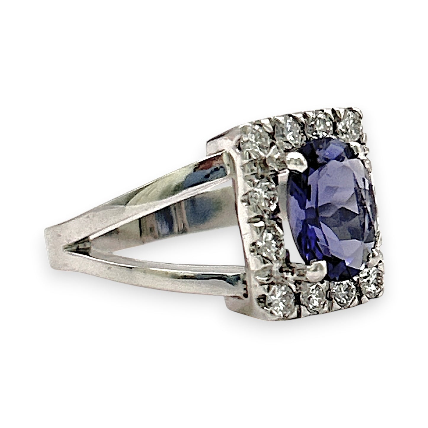 BRAND NEW | 18ct W Gold Midnight Violet Ring Valuation $9,750