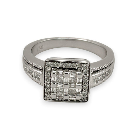 BRAND NEW| 18ct White Gold Ring Diamond Crest Valuation $7,300