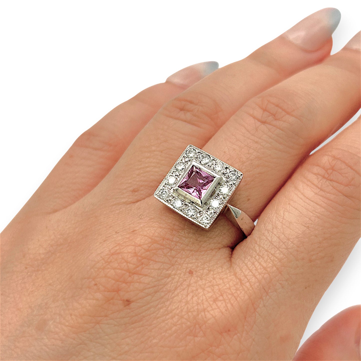 BRAND NEW | 18ct W/Gold Imperial Pink Sapphire Ring Valuation $12,850
