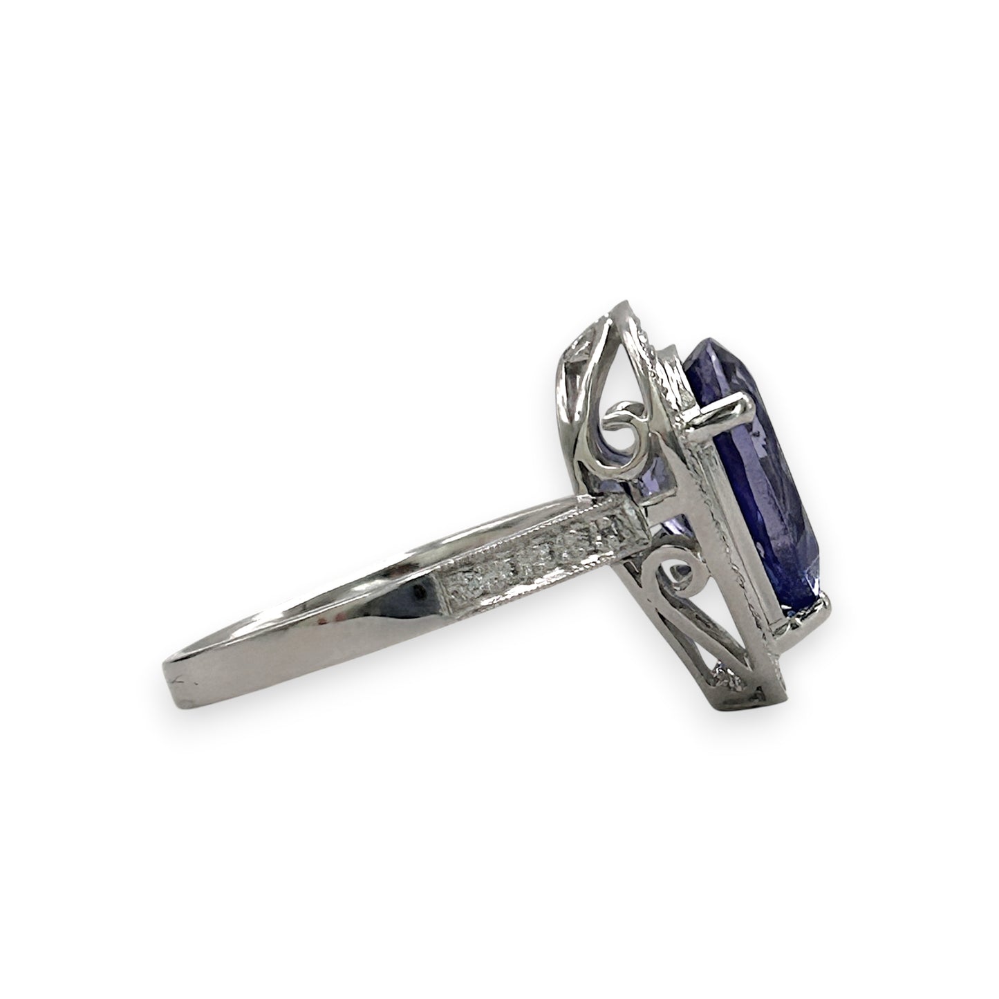 BRAND NEW | 18ct White Gold Celestial Violet Crown Ring Valuation $10,900
