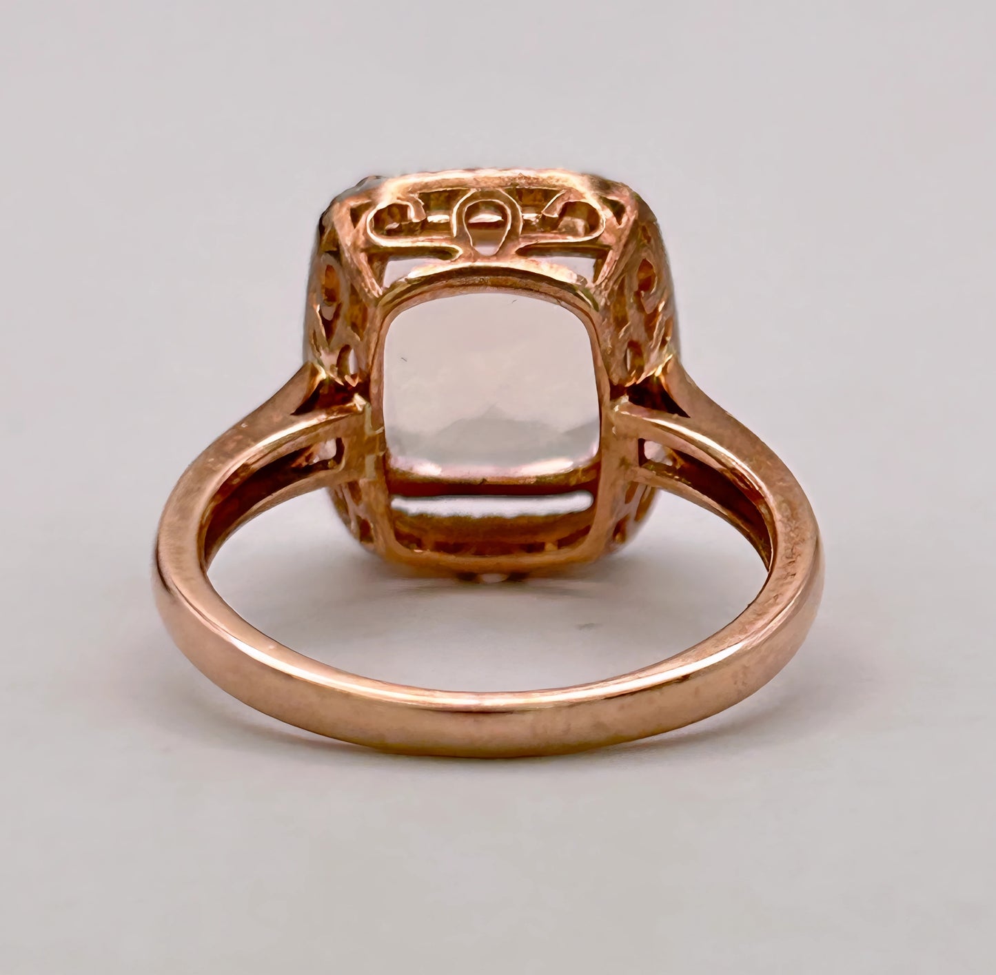 BRAND NEW | 9ct Rose Gold Blush Petal Morganite Ring Valuation $2,900