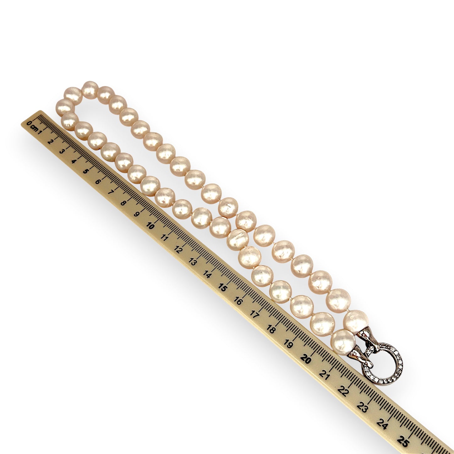 BRAND NEW | Freshwater Pearl necklaceNecklace - Classic Glow Pearl