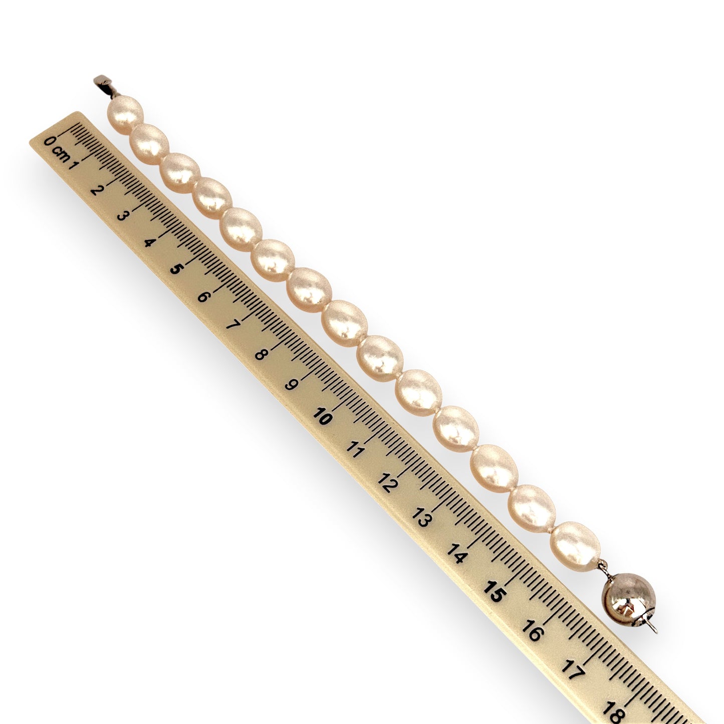 BRAND NEW | Freshwater Oval Pearl Bracelet - Pure Oval Radiance