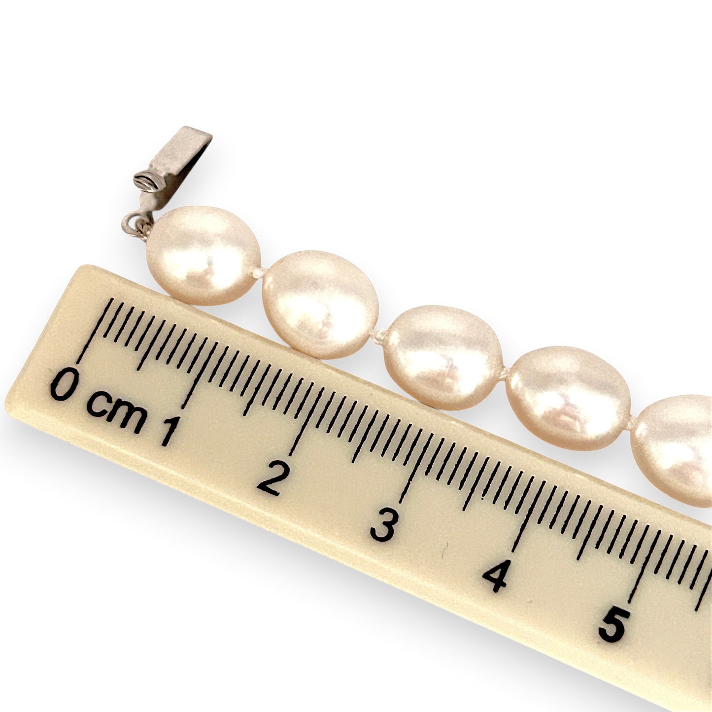 BRAND NEW | Freshwater Oval Pearl Bracelet - Pure Oval Radiance