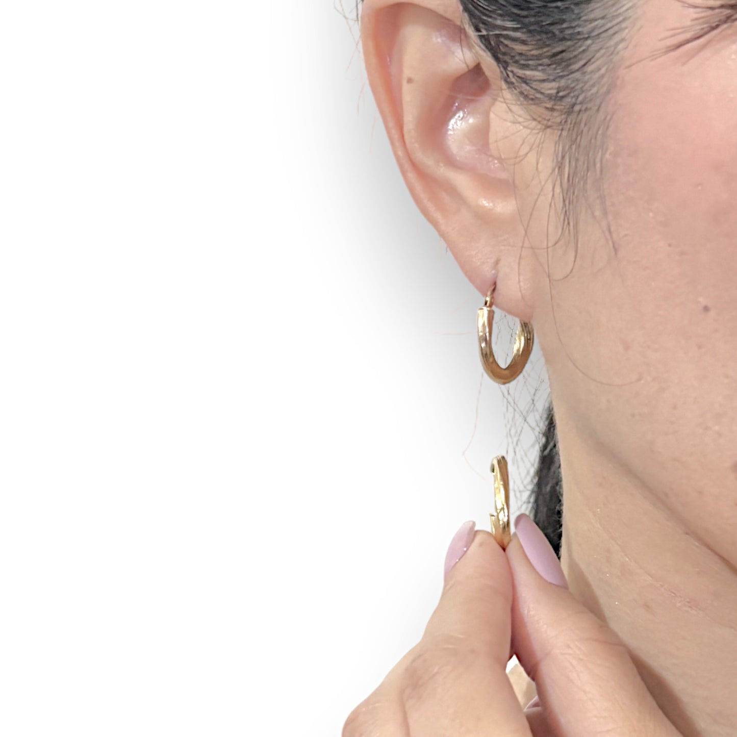 9ct Gold Round Light Rope Hoop Earrings. R # 377