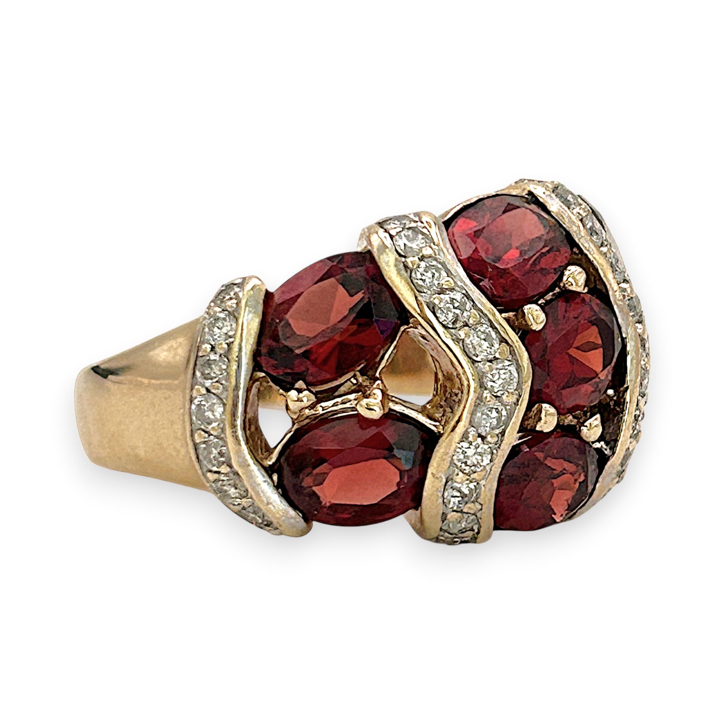 NZGD | 9ct Gold Ring - Scarlet Majesty Valuation $4,850