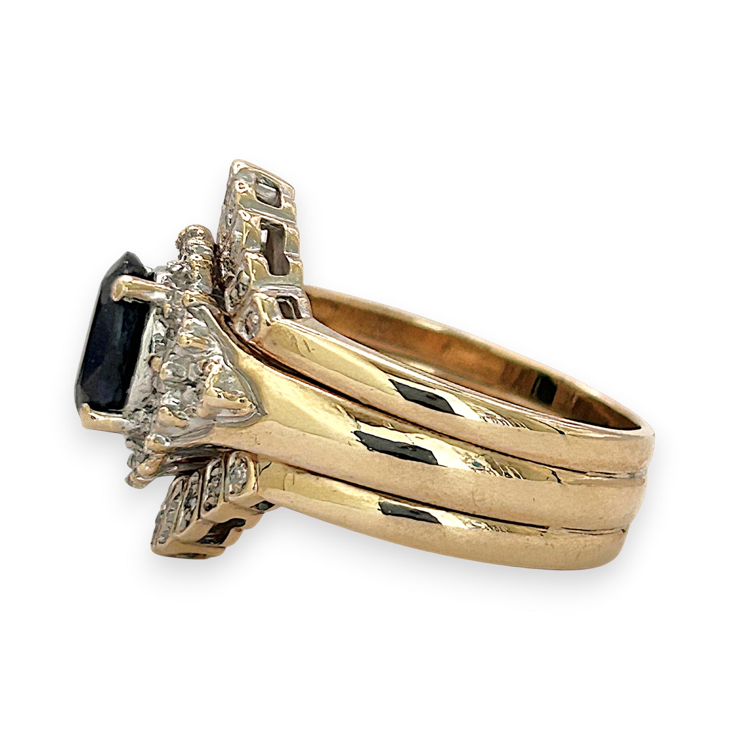 NZGD | 9ct Gold Ring -Sapphire Trinity Crown Set Valuation $5,300