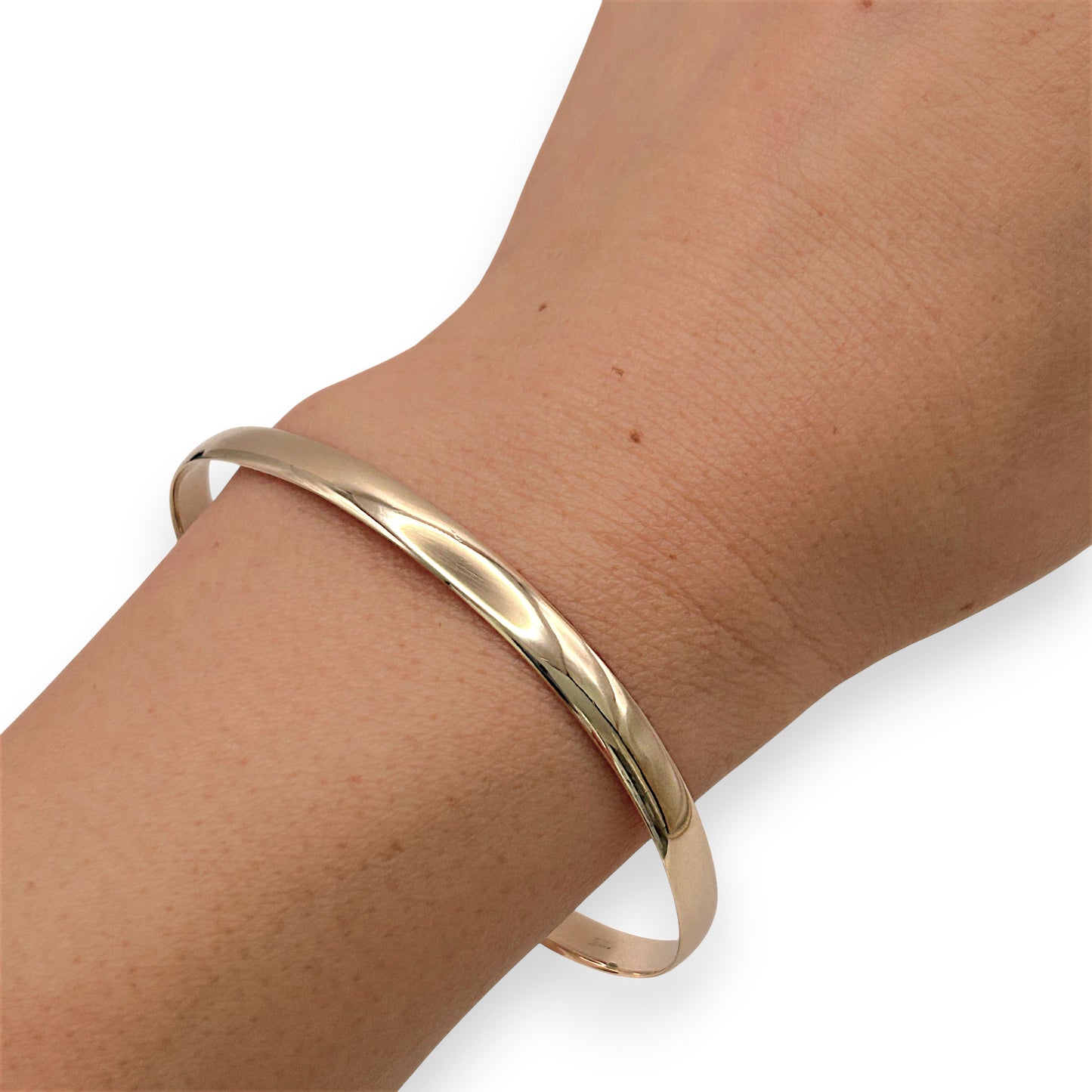 NZGD | 9ct Gold Bangle Prouds Classic Oval Gold Bangle
