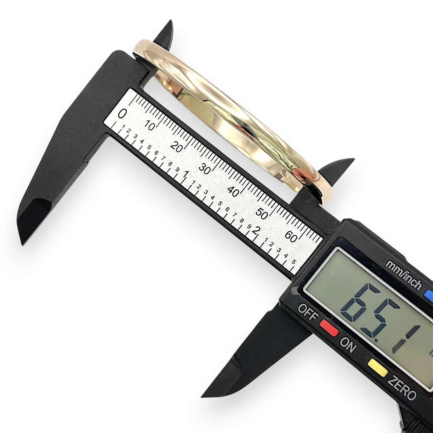 NZGD | 9ct Gold Eternal Elegance Oval Bangle 65.1mm