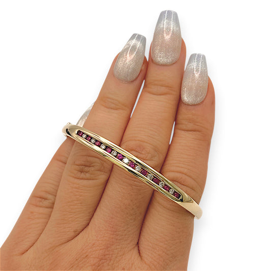 NZGD | 9ct Gold Bangle- Scarlet Whisper, Valuation: $6,050