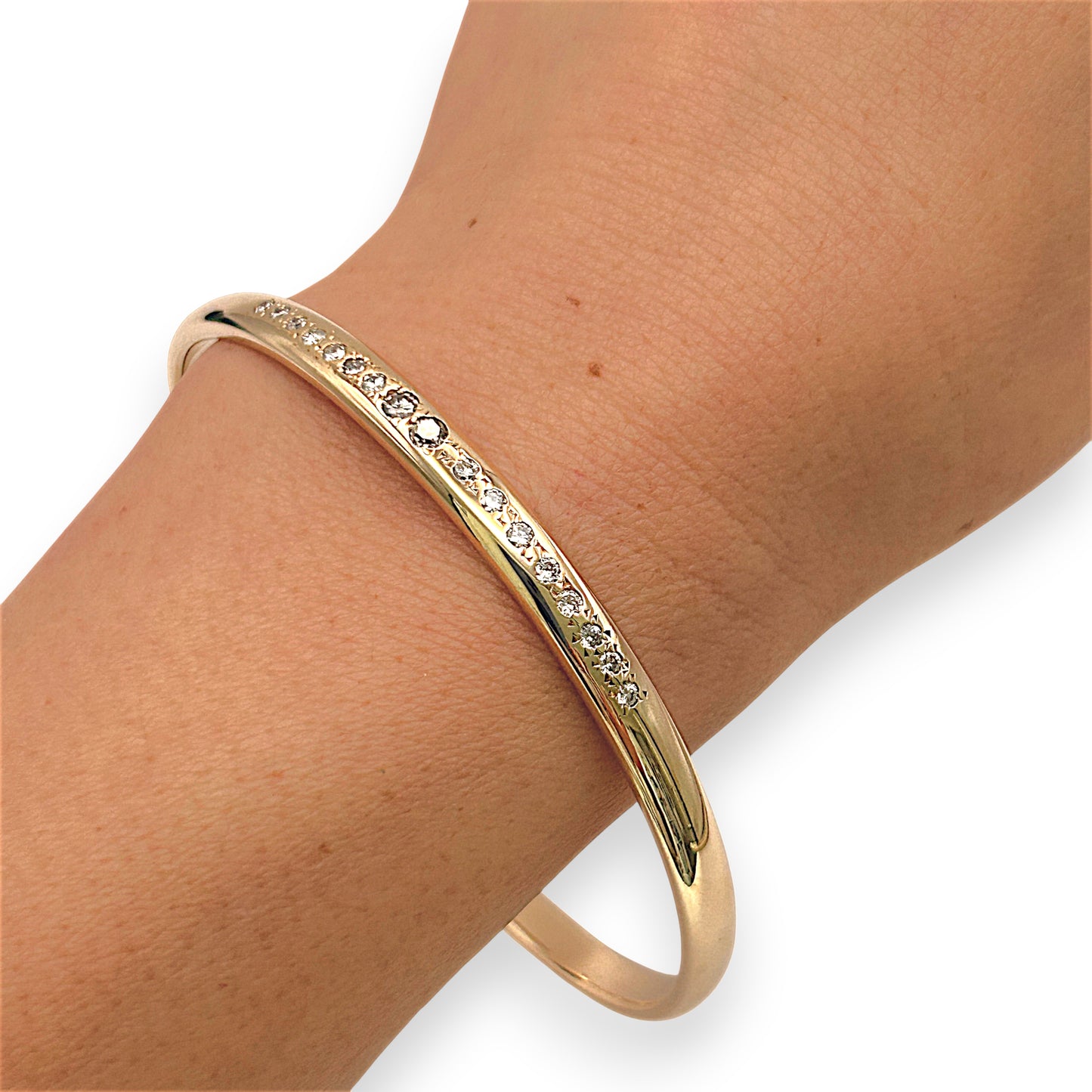 NZGD | 9ct Gold Bangle -Solid arc of Gold. Valuation $15,000