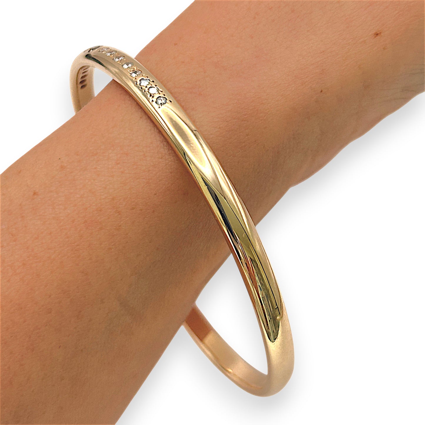 NZGD | 9ct Gold Bangle -Solid arc of Gold. Valuation $15,000