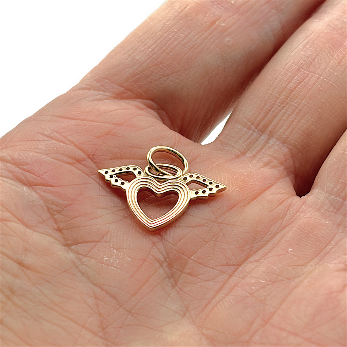 NZGD | 14ct Gold Angel Wings Heart Pendant 12.8mm