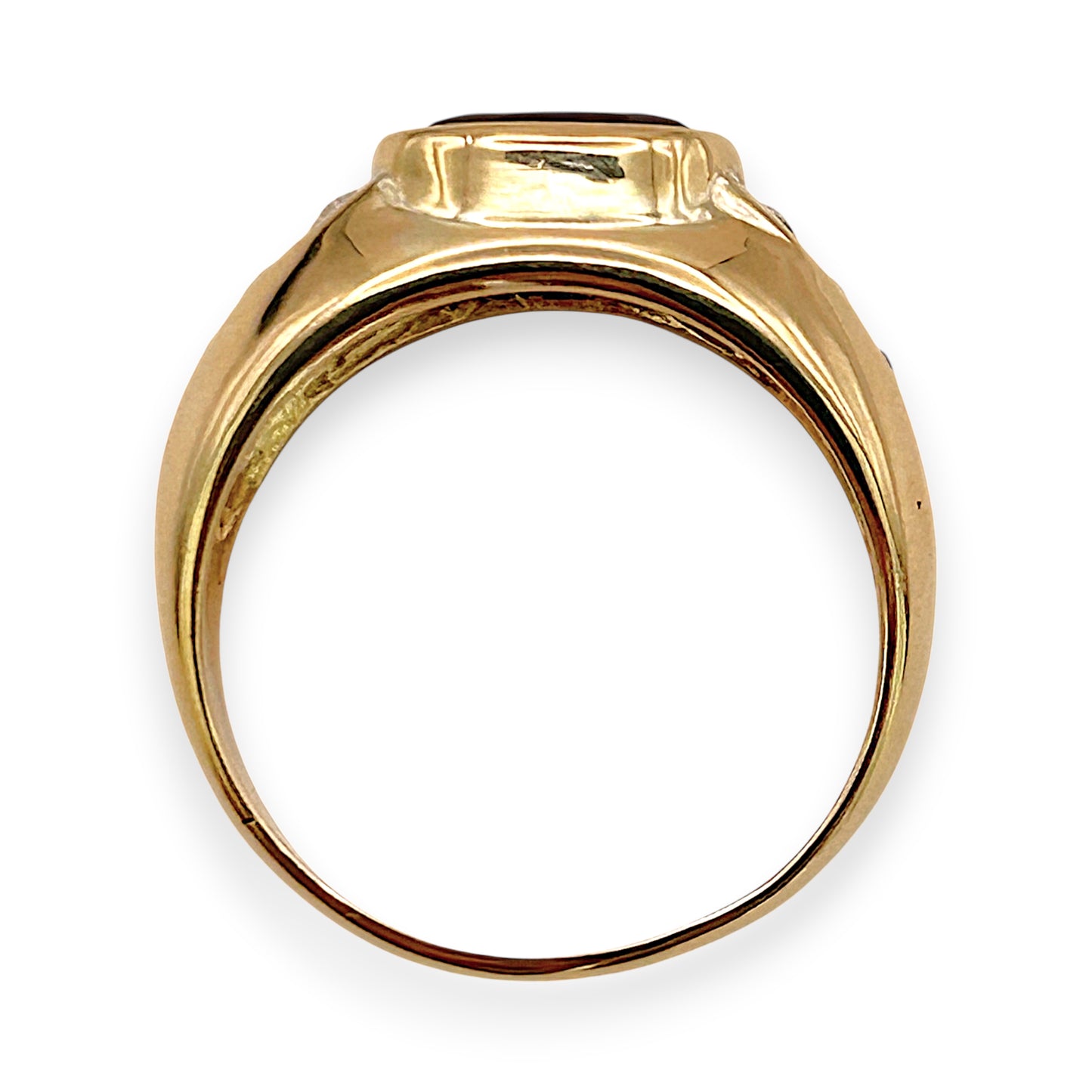 NZGD | 18ct Gold Ring - Garnet Sovereign Statement Valuation $8,000