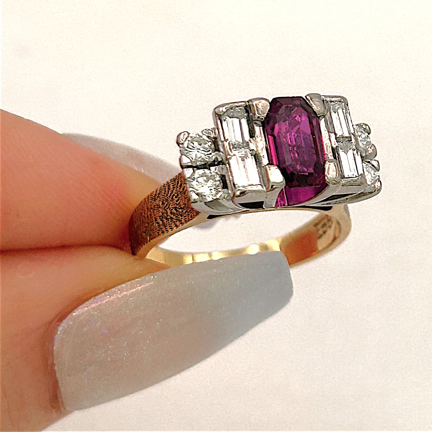 NZGD| 18ct Gold Imperial Ruby Radiance Ring Valuation $9,100