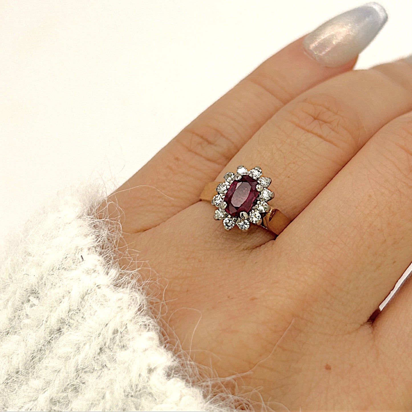 NZGD | 18ct Gold Ruby Solstice Bloom Ring Valuation $4,500