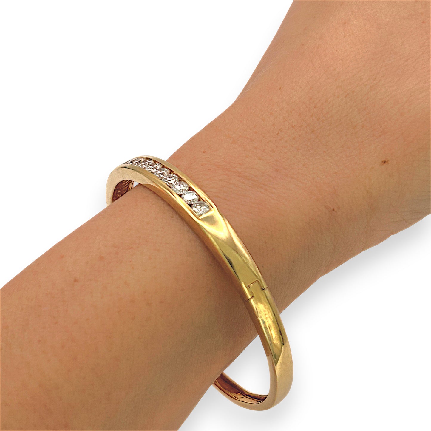 NZGD | 18ct Gold Lumina Crown Diamond Bangle Valuation $17,600