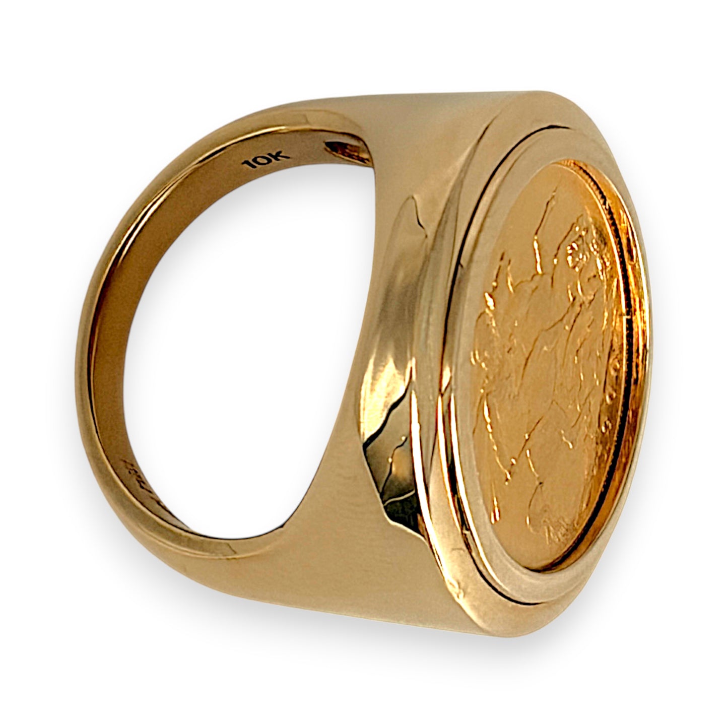 NZGD | MICHAEL HILL Full Sovereign Ring – 22ct Coin, 10ct Gold Frame