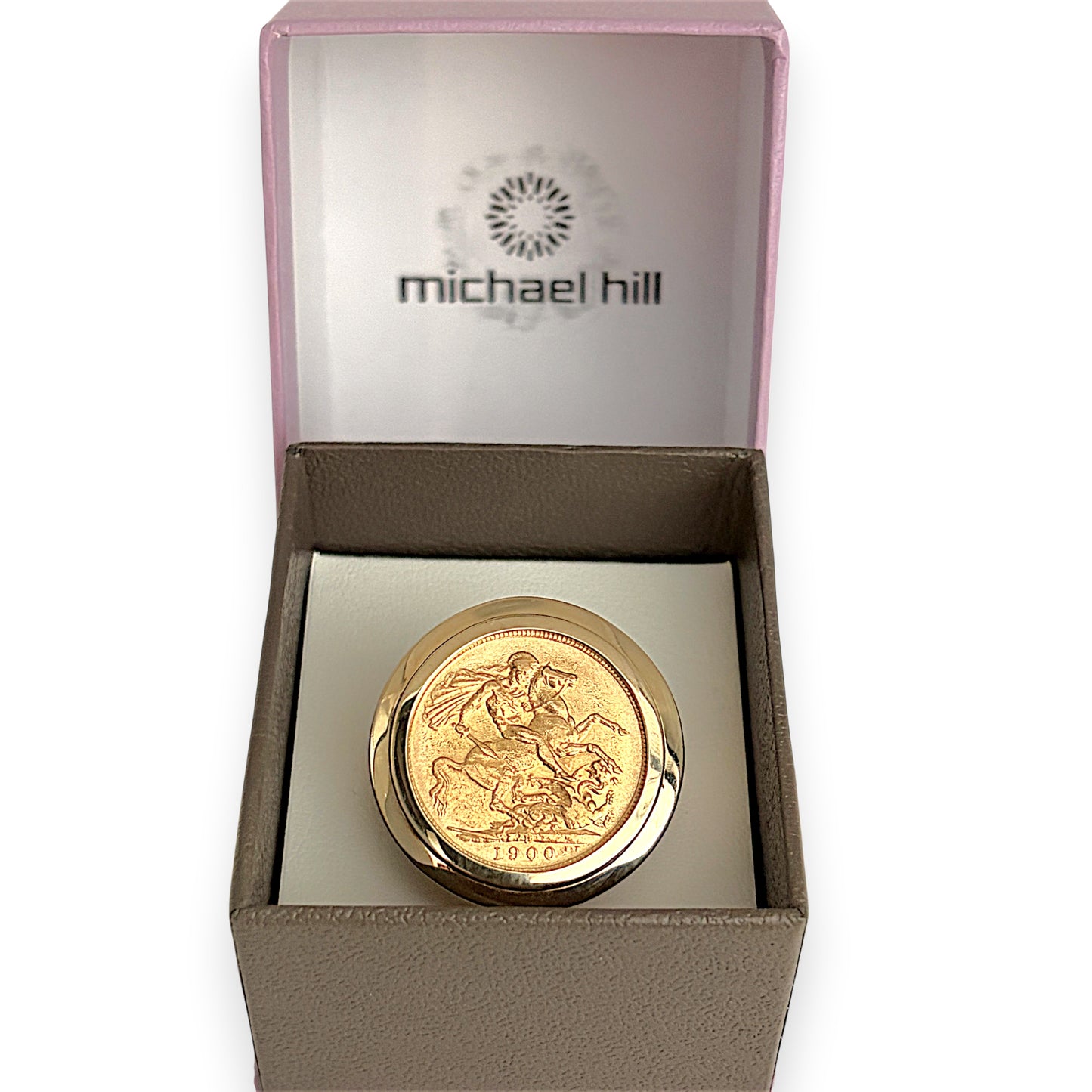 NZGD | MICHAEL HILL Full Sovereign Ring – 22ct Coin, 10ct Gold Frame
