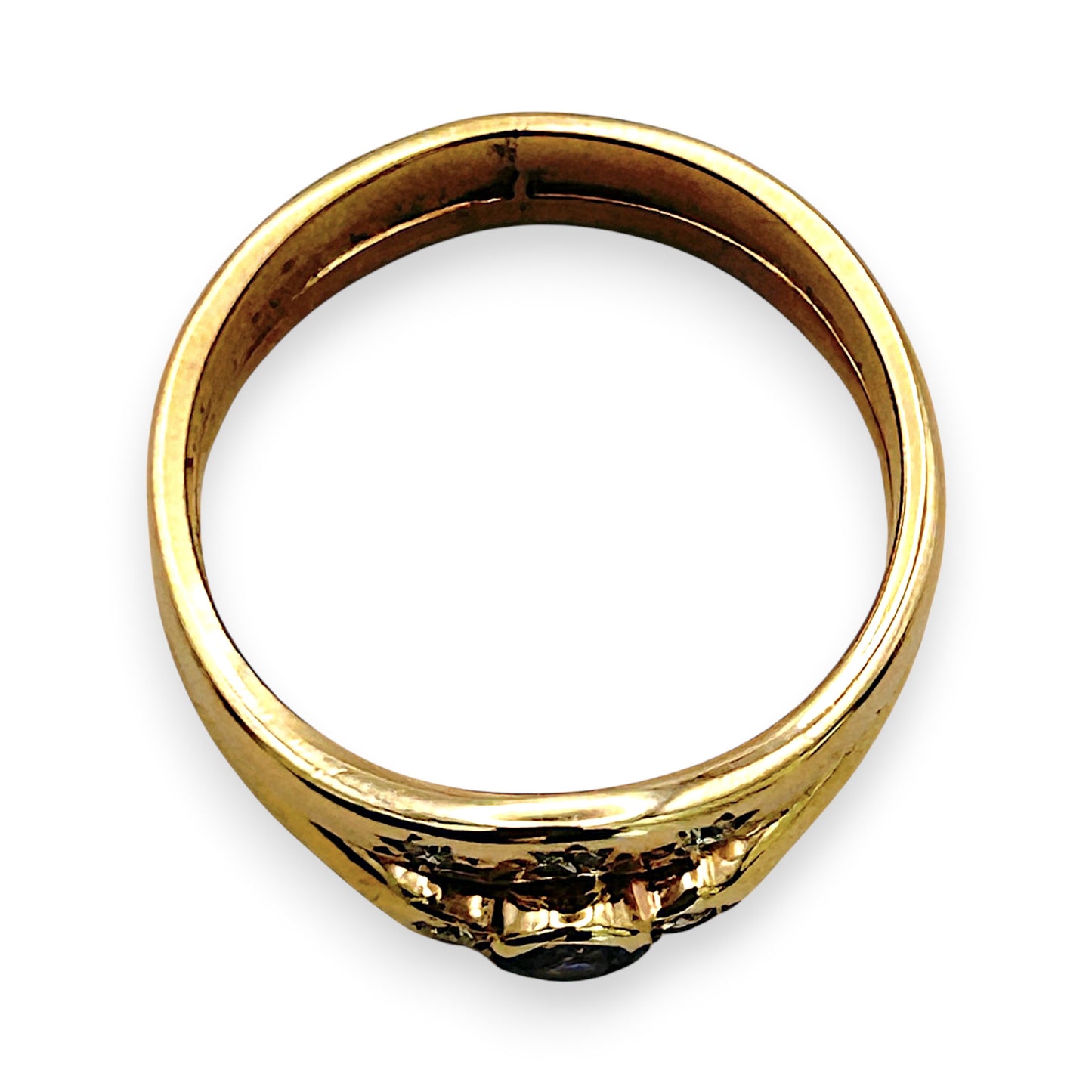NZGD | 9ct Gold Celestia Sapphire Trio Ring Valuation $4,450