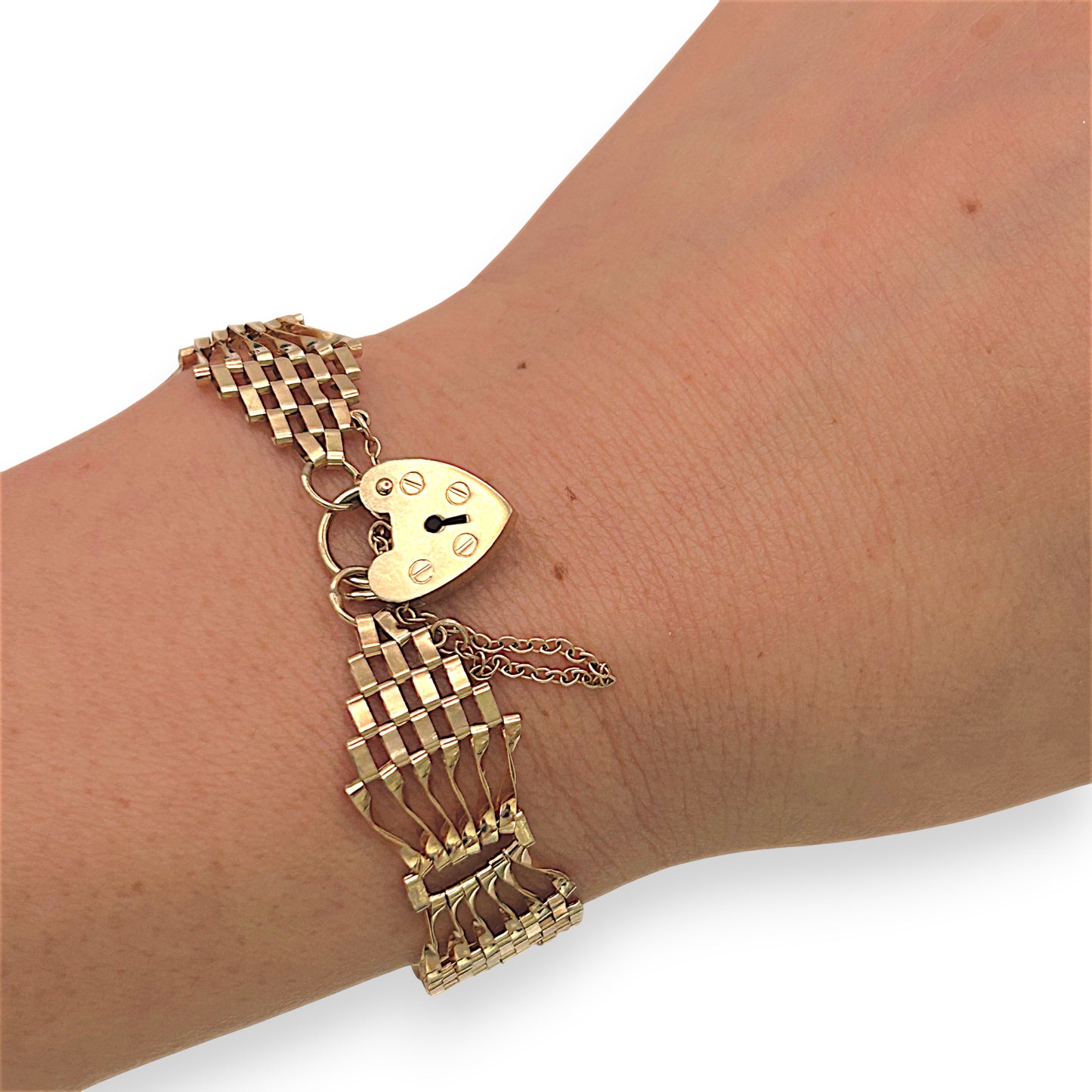 NZGD | 9ct Gold Heritage Heartlock Bracelet 18cm