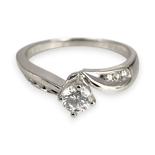 NZGD| 9ct White Gold MICHAEL HILL Starlight Solitaire Ring Size M 1/2