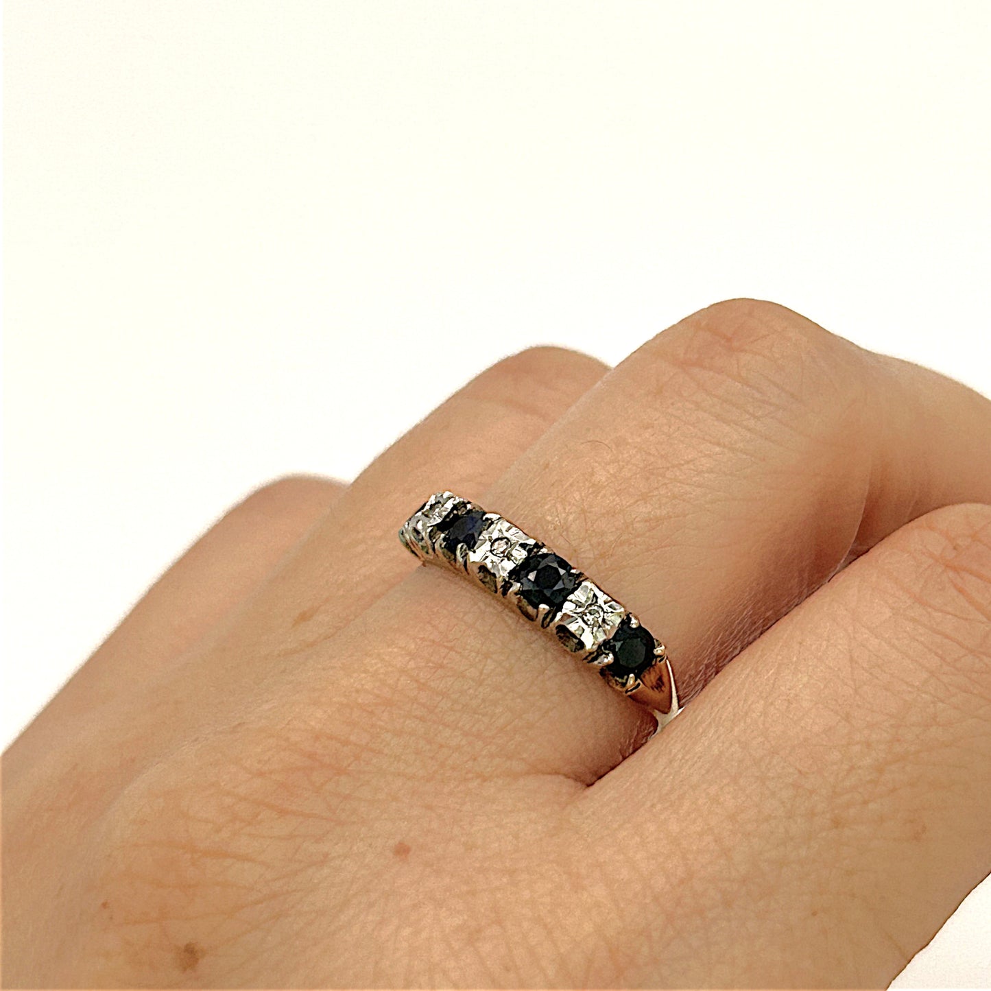 NZGD | 9ct Gold Midnight Blue Horizon Band Ring Size N 1/2