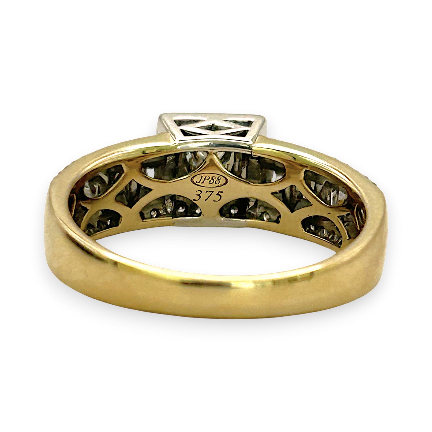 NZGD | 9ct Gold Aureline Regal Square Ring Valuation $4,000