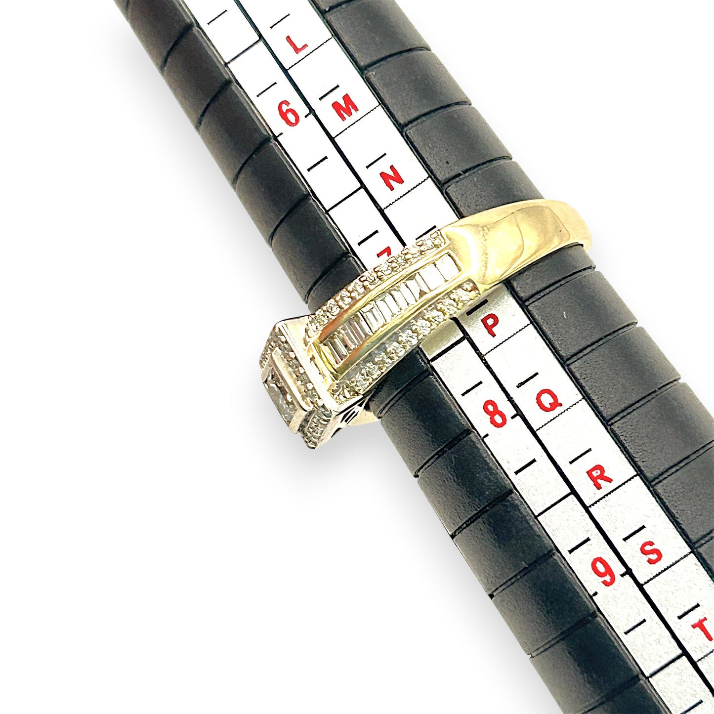 NZGD | 9ct Gold Aureline Regal Square Ring Valuation $4,000