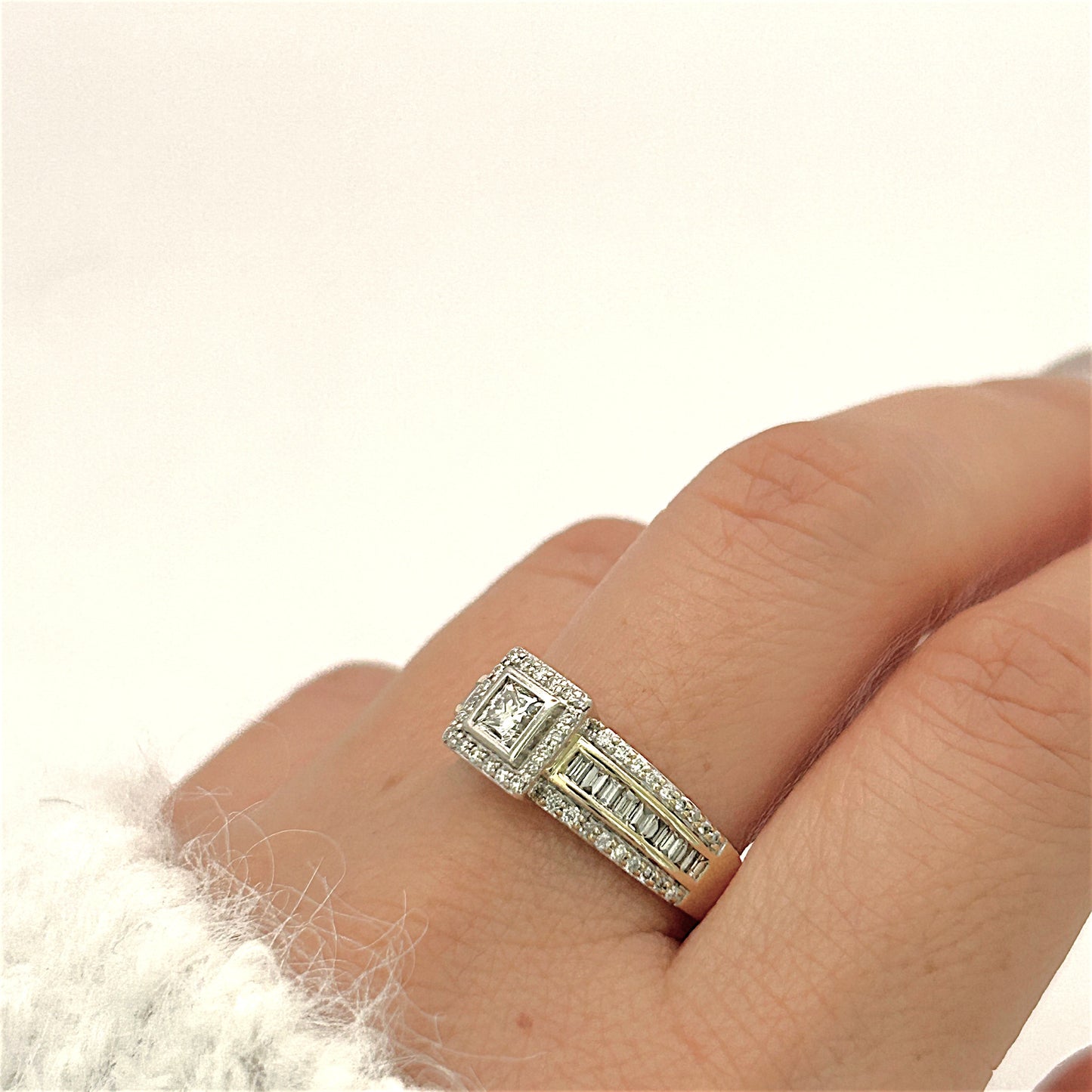 NZGD | 9ct Gold Aureline Regal Square Ring Valuation $4,000