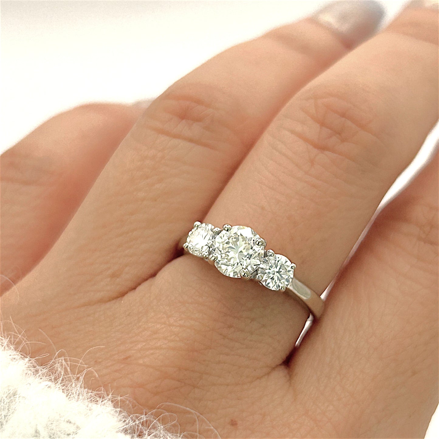 NZGD | 18ct White Gold The Lumière Trine Ring Valuation $12,500