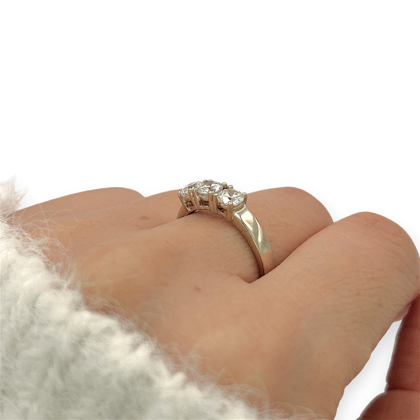 NZGD | 18ct White Gold Imperial Éclat Trio Ring Valuation $7,600